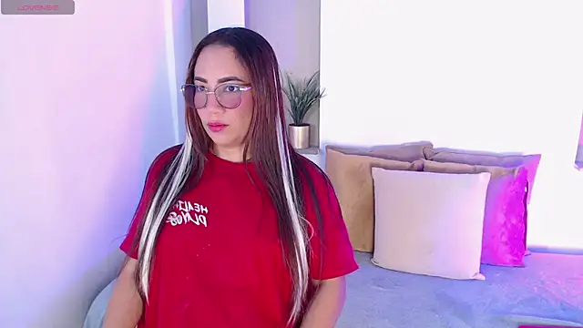 Ladysweety01  online show from 03-31-26, 09:39