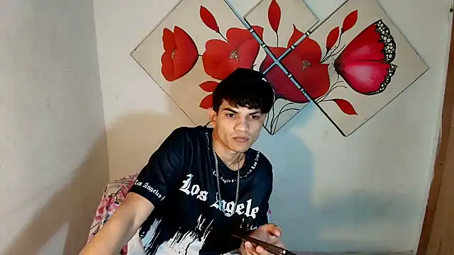 Jesshot bigcock20cm online show from 07-24-26, 03:02