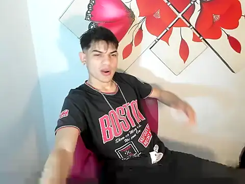 Snapshot of Jesshot_bigcock20cm chatting on 02-19-26, 04:42 Jesshot bigcock20cm online show from 02-19-26, 04:42