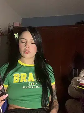 Snapshot of Sofii7 chatting on 02-06-26, 12:50 Sofii7 online show from 02-06-26, 12:50