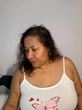 Nyomi browm online show from 06-20-26, 04:06