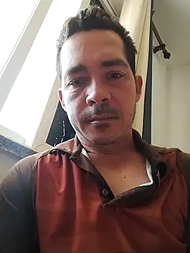 Santiago vnz online show from 02-15-26, 04:28