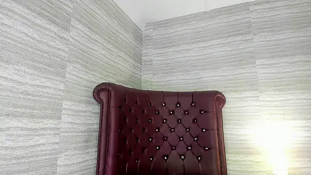 sweetness siren online show from 04-19-26, 05:41