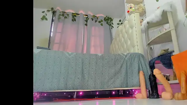 Snapshot of sweet_supreme chatting on 02-14-26, 08:09 sweet supreme online show from 02-14-26, 08:09