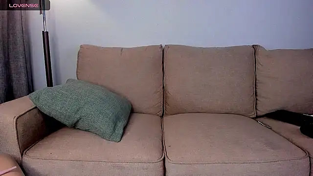 Snapshot of marrena_a chatting on 06-15-26, 02:45 marrena a online show from 06-15-26, 02:45
