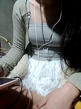 Snapshot of DoliceGirl2k chatting on 04-09-26, 11:22 DoliceGirl2k online show from 04-09-26, 11:22