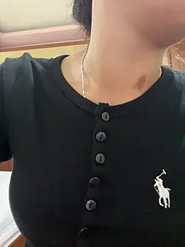 Snapshot of DoliceGirl2k chatting on 04-18-26, 02:58 DoliceGirl2k online show from 04-18-26, 02:58