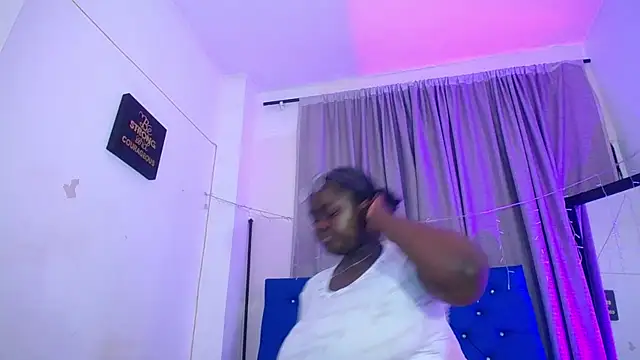 Snapshot of neighbor-ebony chatting on 07-01-26, 03:07 neighbor-ebony online show from 07-01-26, 03:07
