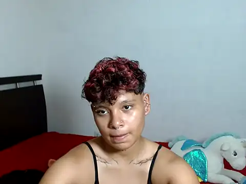 Snapshot of scarletfox__3 chatting on 02-06-26, 07:37 scarletfox 3 online show from 02-06-26, 07:37