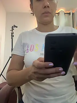 Snapshot of MiaAllure chatting on 02-12-26, 02:17 MiaAllure online show from 02-12-26, 02:17