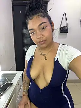 Snapshot of big_booty_girl chatting on 02-16-26, 01:26 big booty girl online show from 02-16-26, 01:26