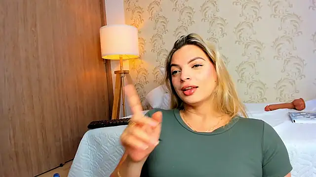 Snapshot of mahia_montenegro chatting on 05-22-26, 08:07 mahia montenegro online show from 05-22-26, 08:07