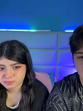 EmilyAndAndrew online show from 02-13-26, 03:28