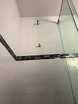 EmilyAndAndrew online show from 02-20-26, 06:26