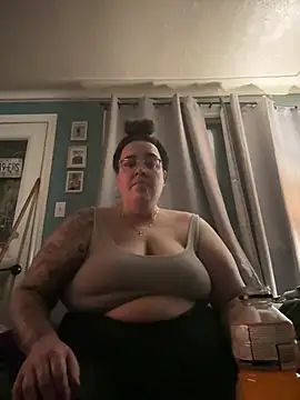 kayleighgirl online show from 04-25-26, 09:23