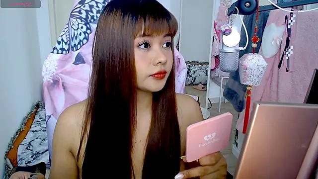Snapshot of MyAsianWaifu chatting on 05-11-26, 05:09 MyAsianWaifu online show from 05-11-26, 05:09