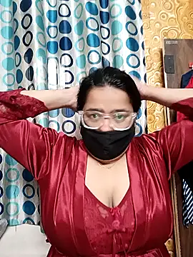 GangbangCouple online show from 03-17-26, 09:01