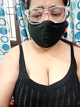 GangbangCouple online show from 03-12-26, 07:56