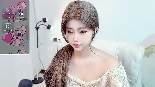 Snapshot of Memeli0 chatting on 02-26-26, 10:21 Memeli0 online show from 02-26-26, 10:21