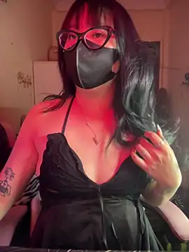 HaleyKin online show from 04-08-26, 05:25