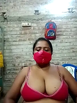 Snapshot of Puja_9999 chatting on 07-16-26, 05:32 Puja 9999 online show from 07-16-26, 05:32