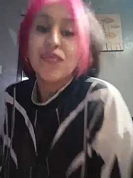 Snapshot of Sammi1995 chatting on 06-17-26, 06:13 Sammi1995 online show from 06-17-26, 06:13