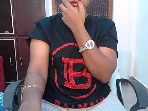 VixenNandhu online show from 04-14-26, 04:12