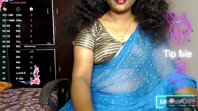 Snapshot of VixenNandhu chatting on 02-27-26, 05:24 VixenNandhu online show from 02-27-26, 05:24