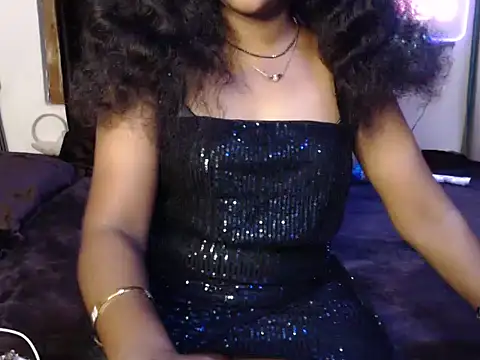 Snapshot of VixenNandhu chatting on 05-25-26, 05:55 VixenNandhu online show from 05-25-26, 05:55