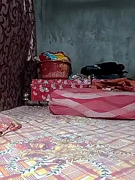 Sweet-runi online show from 04-17-26, 04:10