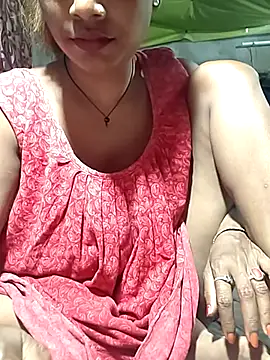 Snapshot of Sweet-runi chatting on 07-02-26, 03:29 Sweet-runi online show from 07-02-26, 03:29