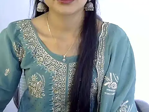 Snapshot of Mehaak_ chatting on 05-20-26, 06:32 Mehaak online show from 05-20-26, 06:32