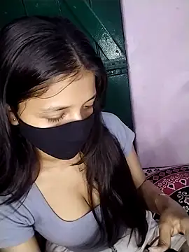 Naina-hott online show from 04-11-26, 06:55