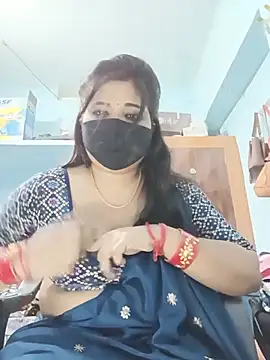Snapshot of sweetAkhi chatting on 07-28-26, 04:39 sweetAkhi online show from 07-28-26, 04:39