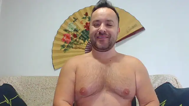 Snapshot of Hairy9inch chatting on 03-26-26, 05:11 Hairy9inch online show from 03-26-26, 05:11