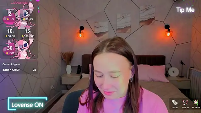  Kiki angel  online show from 04-11-26, 07:45