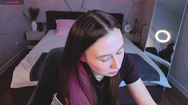  Kiki angel  online show from 03-15-26, 09:27