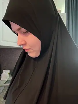 BunnyMelon online show from 04-12-26, 01:25