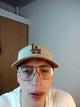 Emmanuel Lust online show from 02-20-26, 12:18