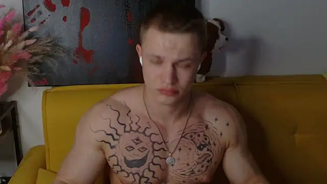 SterlingNoir online show from 04-13-26, 09:19