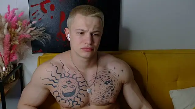 SterlingNoir online show from 04-28-26, 10:03