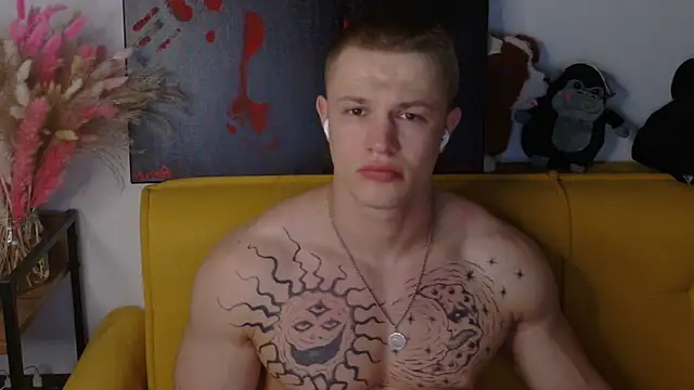 SterlingNoir online show from 04-08-26, 09:05