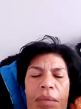 Snapshot of jennifer_0717 chatting on 05-19-26, 04:14 jennifer 0717 online show from 05-19-26, 04:14