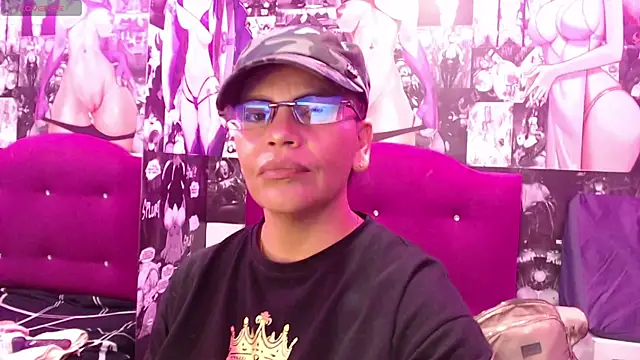 Snapshot of jennifer_0717 chatting on 05-22-26, 07:23 jennifer 0717 online show from 05-22-26, 07:23