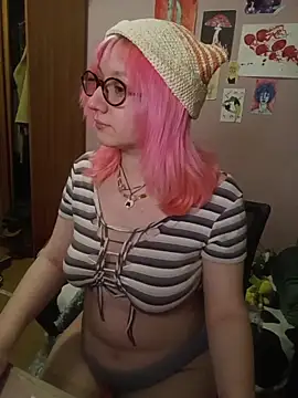 PinkyDavi online show from 02-21-26, 08:22