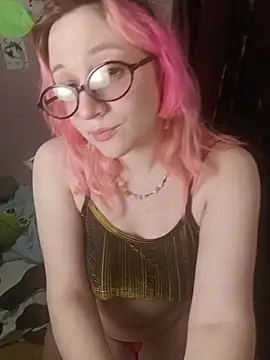 PinkyDavi online show from 04-11-26, 10:24