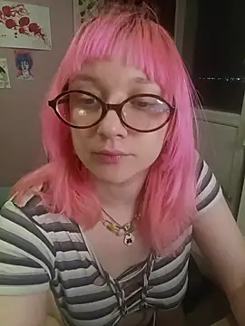 PinkyDavi online show from 02-13-26, 02:11