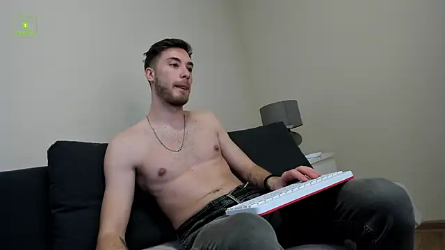 Snapshot of Harvey_Wiliams chatting on 02-22-26, 06:27 Harvey Wiliams online show from 02-22-26, 06:27