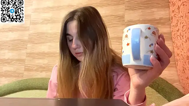 Snapshot of LovelySilk_63 chatting on 02-23-26, 09:04 LovelySilk 63 online show from 02-23-26, 09:04