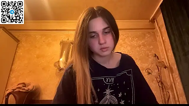 Snapshot of LovelySilk_63 chatting on 05-25-26, 06:39 LovelySilk 63 online show from 05-25-26, 06:39